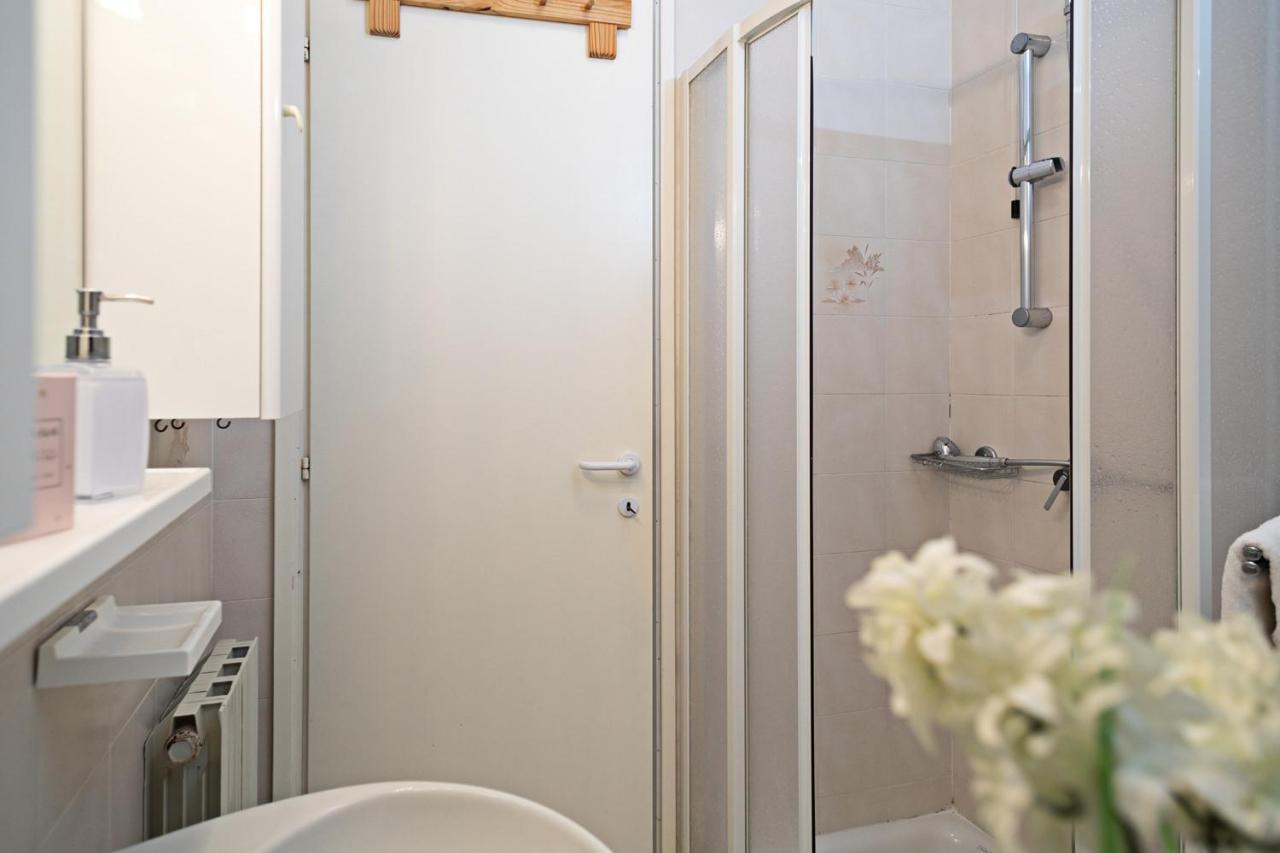 Apartment Ortensia - Regarda Travel